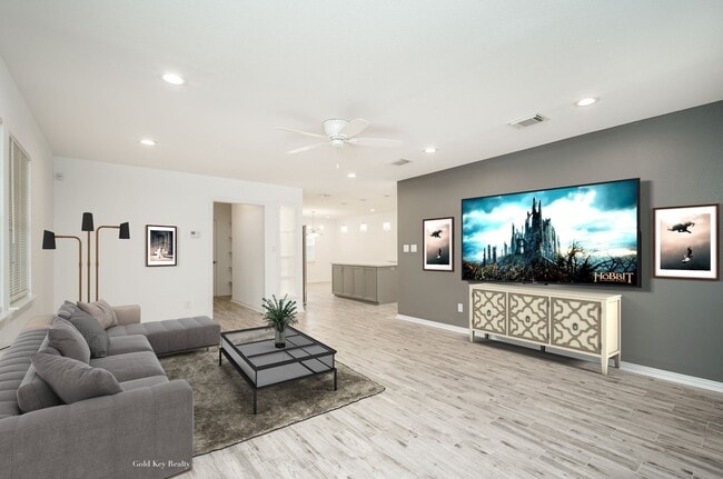 Building Photo - 218 Ishmeal St