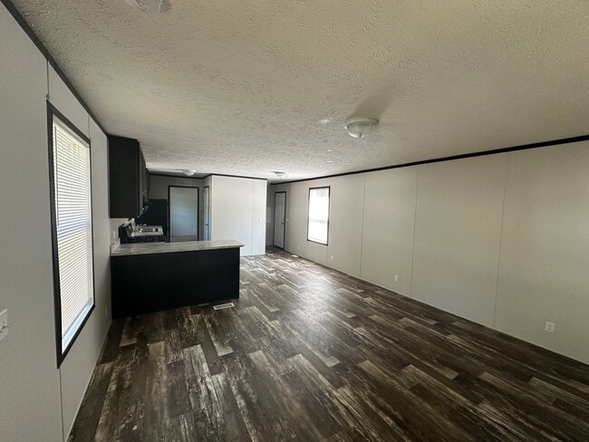 Foto del edificio - 103 Birdsall Dr