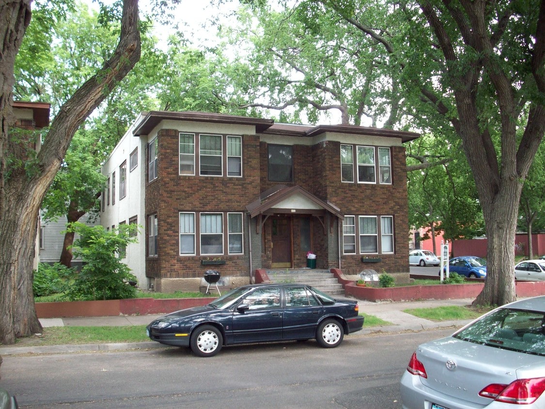 Building Photo - 3151 Aldrich Ave S