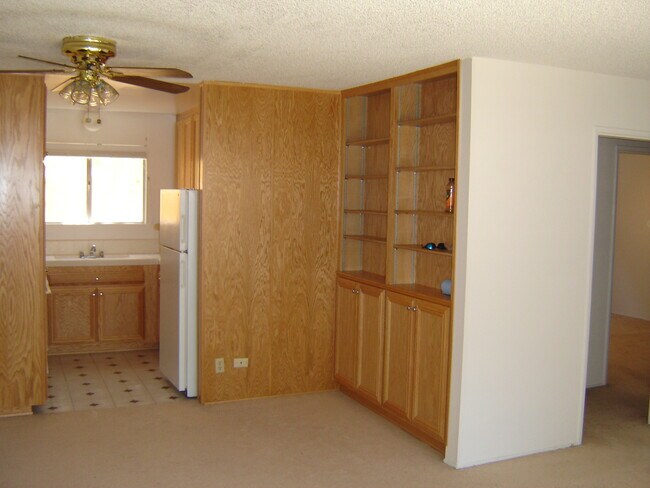 Building Photo - 2144 Balboa Ave