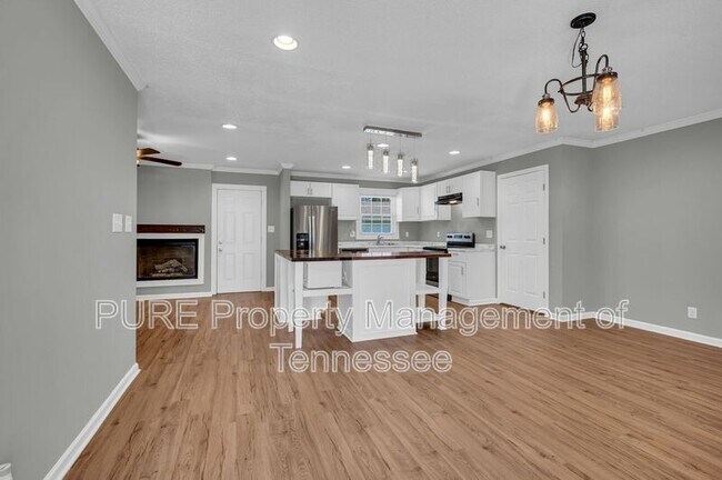 Foto del edificio - 153 Lexington Dr