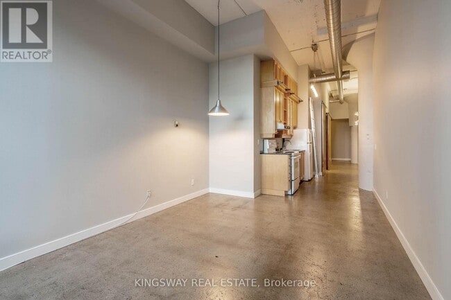 Building Photo - 155 Dalhousie St