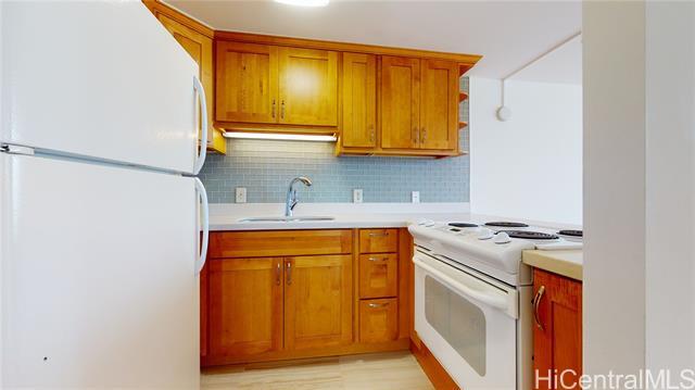 Primary Photo - 2542 Date St