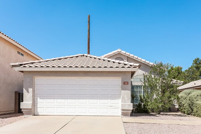 Building Photo - 72 N Cholla St