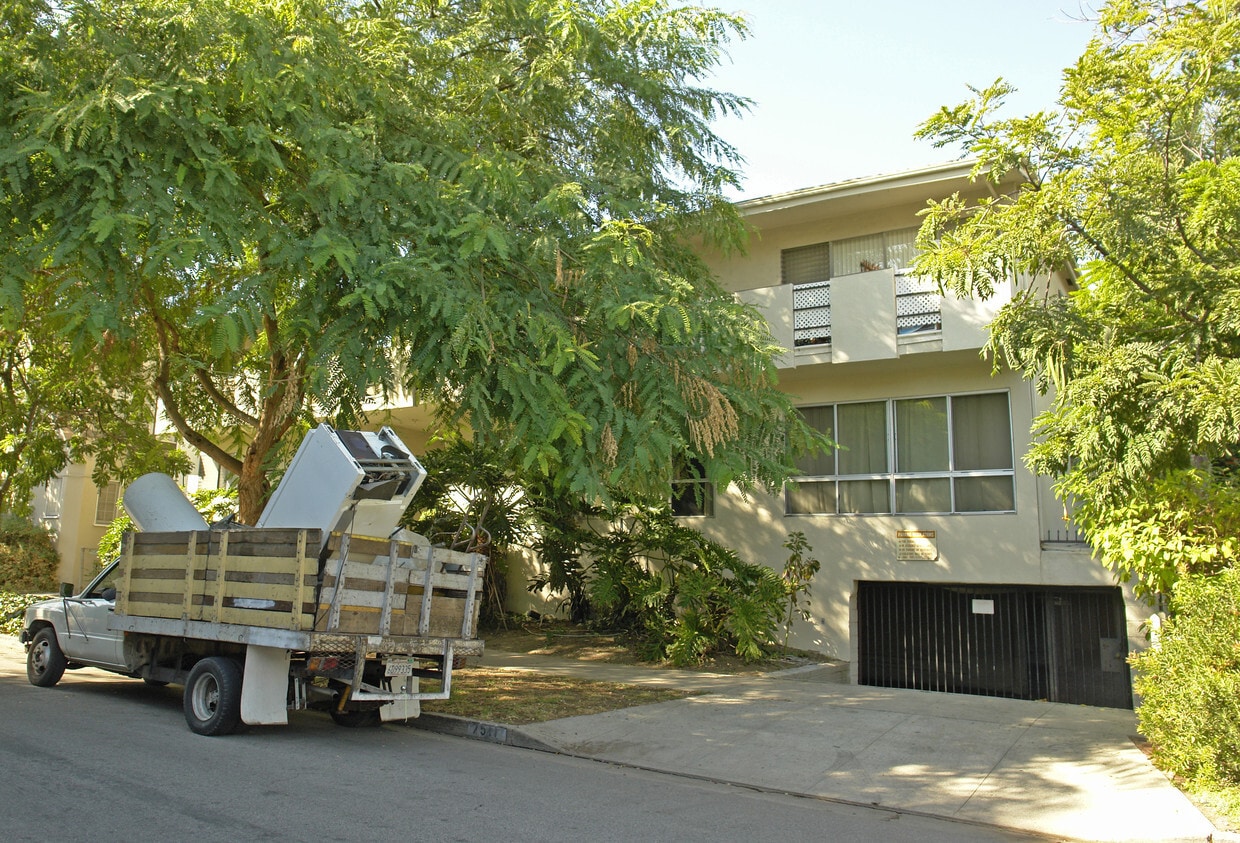 666 Apartments for Rent in Hollywood Hills, CA Westside Rentals