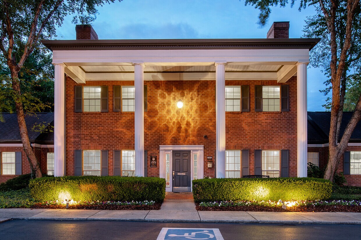 Littlestone of Village Green Apartments Apartments Gallatin, TN