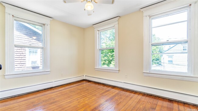 Building Photo - 177 Franklin Ave