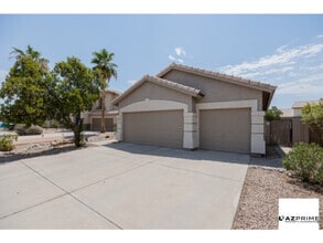 Building Photo - 1873 E Chilton Dr