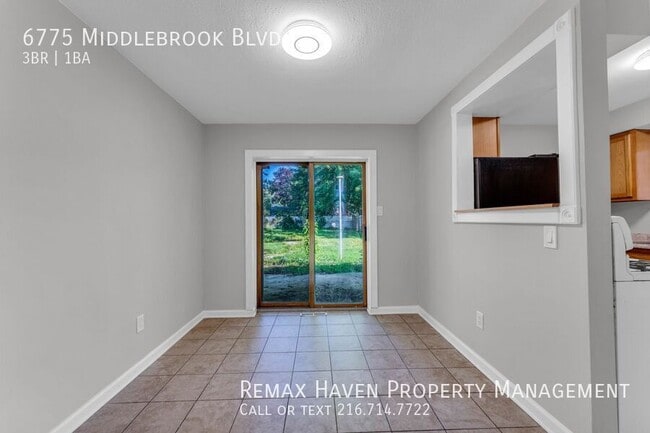 Building Photo - 6775 Middlebrook Blvd