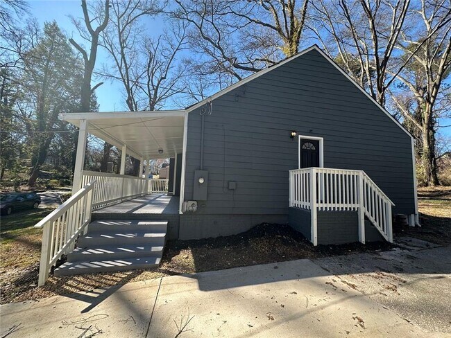 Foto del edificio - 1457 Richland Rd SW