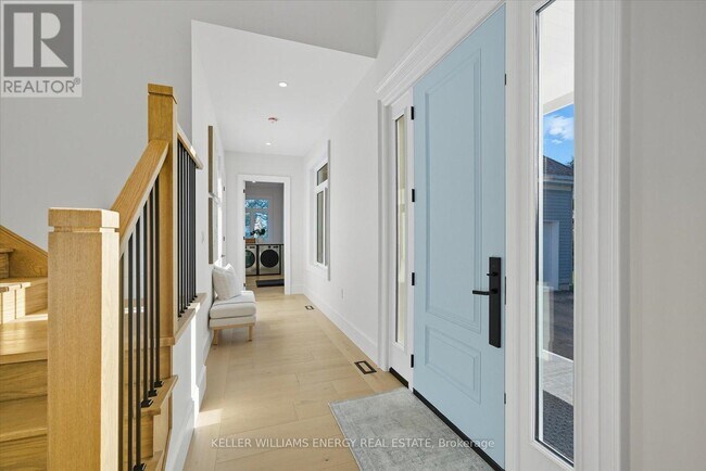 Photo du bâtiment - 631 Mill St S