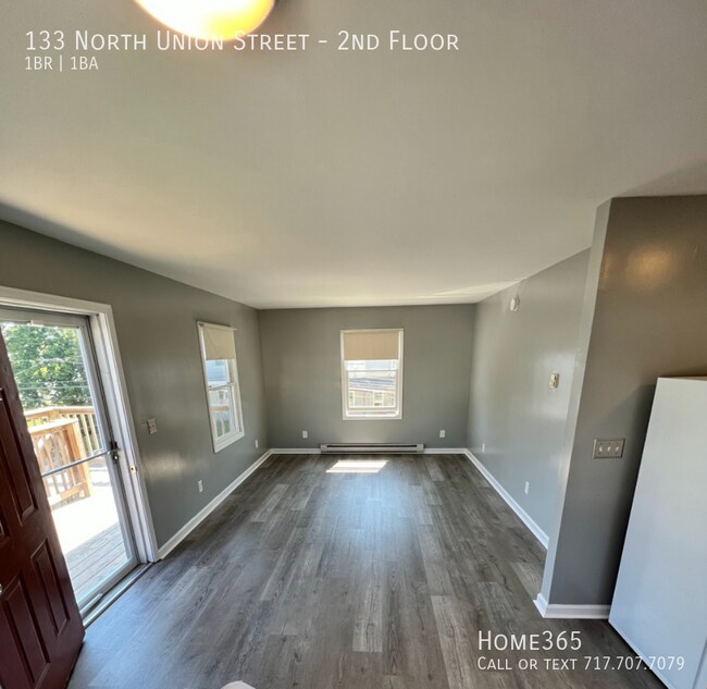 Building Photo - 1 Bedroom, 1 Bathroom 2nd Floor Unit With ...