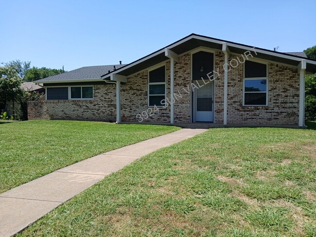 Building Photo - 3924 Sun Valley Ct