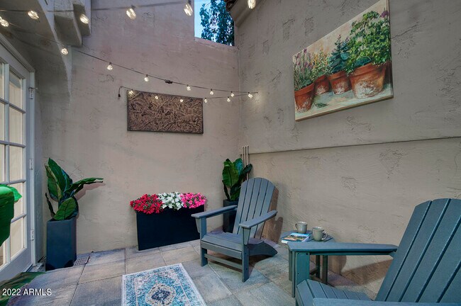 Foto del edificio - 6116 N 28th St