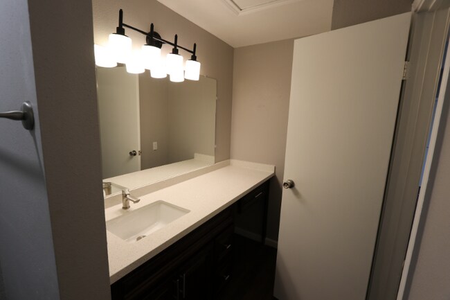 Foto del edificio - 8800 Westplace Dr