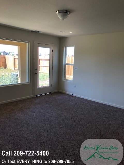 Photo - Bonadelle Neighboorhood 3 STORY HOME! VACANT! Apply now to schedule viewing.