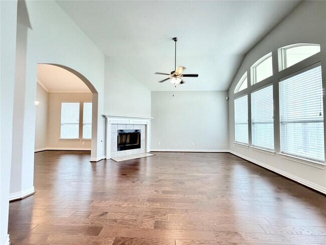 Foto del edificio - 19508 Stanton Drew