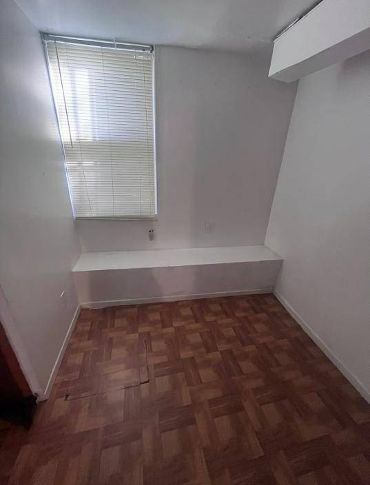 Foto del edificio - 23 Marble Hill Ave