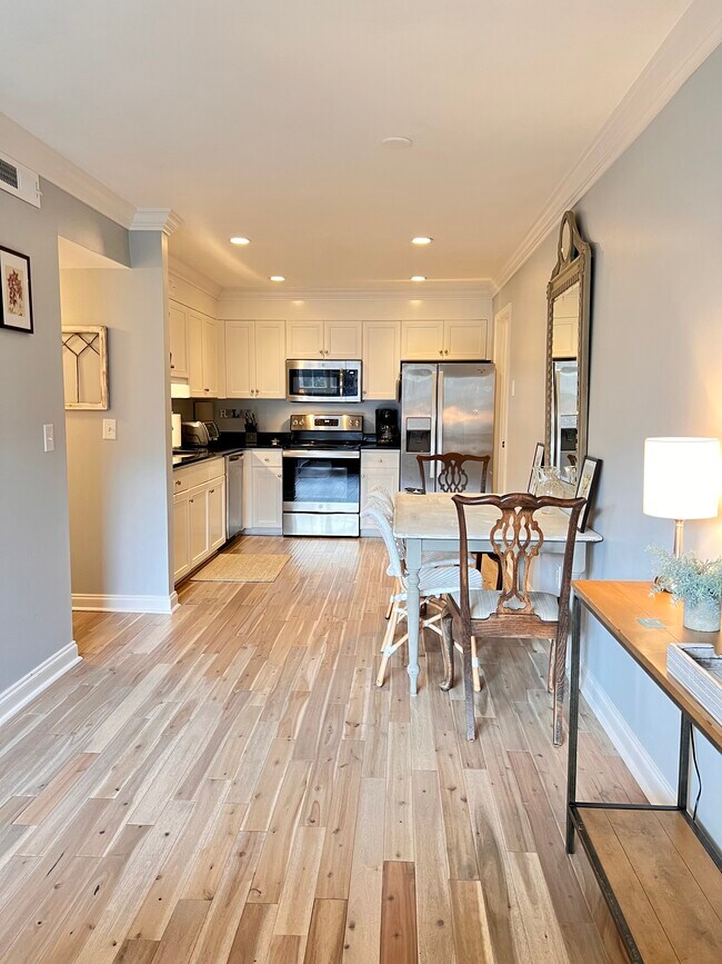 Kitchen - 1240 Fairmont Ave