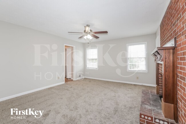 Foto del edificio - 1726 Knight Cir SW