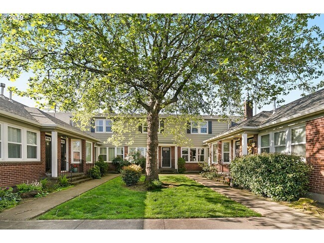 Foto del edificio - 2530 NE Killingsworth St #6