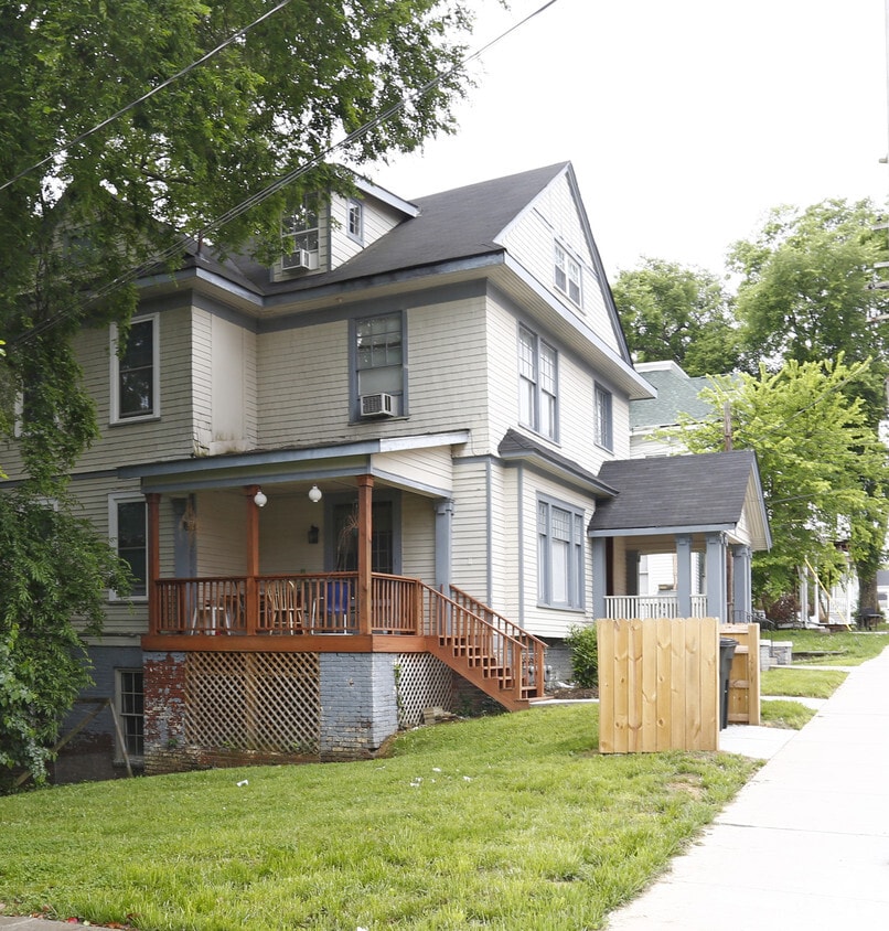 Building Photo - 1312 Laurel Ave