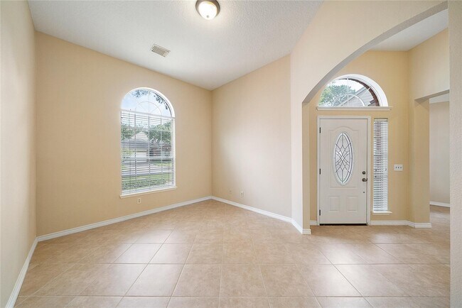 Building Photo - 18423 Cobblestone Dr