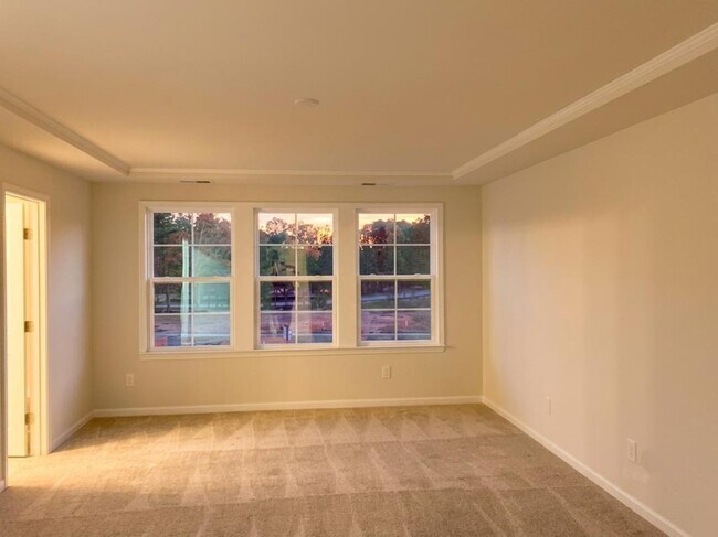 Building Photo - 803 New Derby Ln