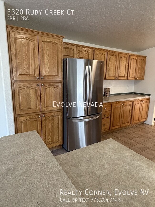 Foto del edificio - 5320 Ruby Creek Ct