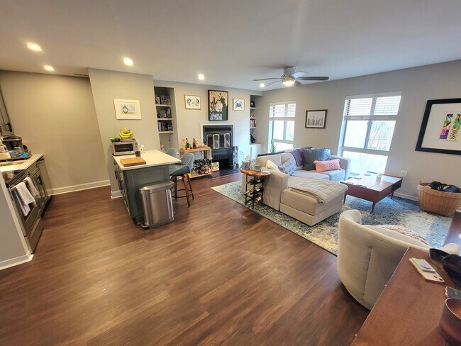 Foto del edificio - 23 Andrew Pl