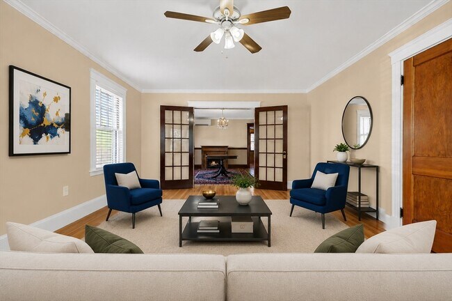 Foto del edificio - 18 Linden Pl