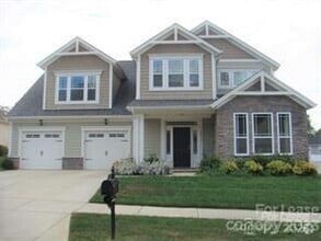 Building Photo - 10517 Donahue Dr