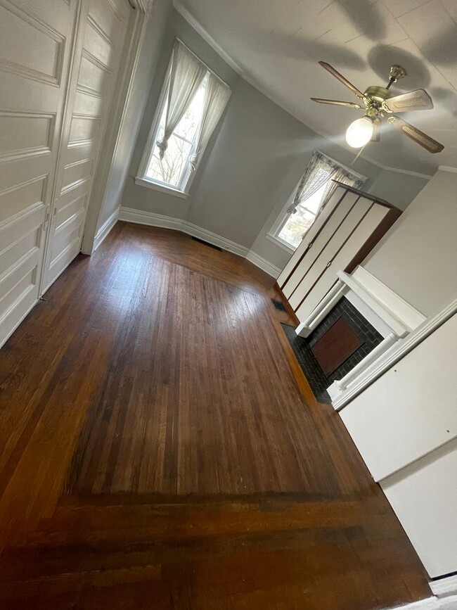 Foto del edificio - 803 Ohio River Blvd