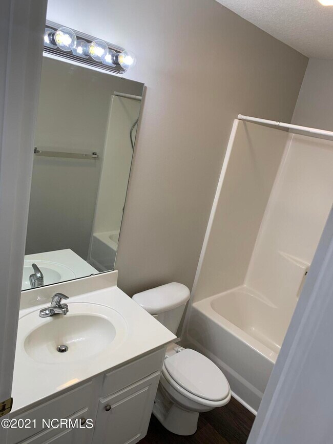 Building Photo - 4153 Brook Creek Ln