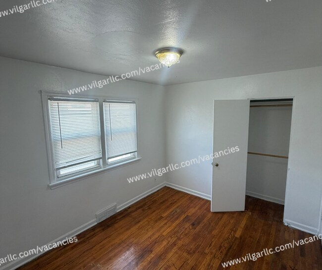 Foto del edificio - A cozy home ready for immediate move-in • 3 Bedrooms • 1 Full Bathroom