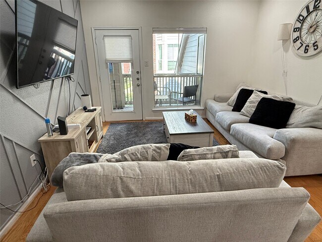 Foto del edificio - 1330 Old Spanish Trl