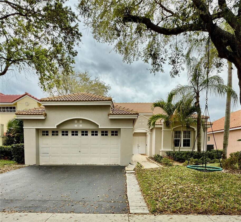 Primary Photo - 1245 Seabay Rd