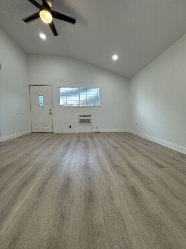 Foto del edificio - Beautifully Remodeled 2-Bedroom Home Near Downtown Livermore