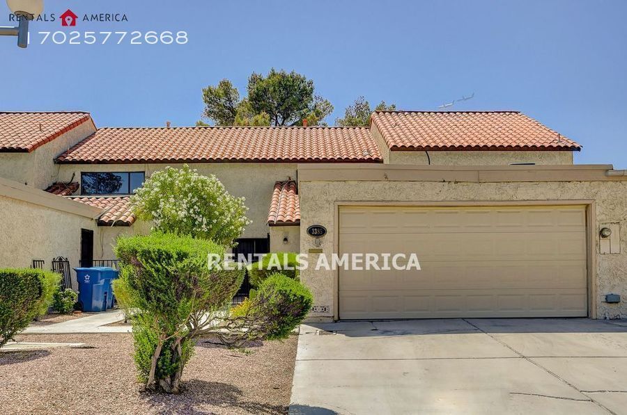 Foto principal - 3385 Duece St