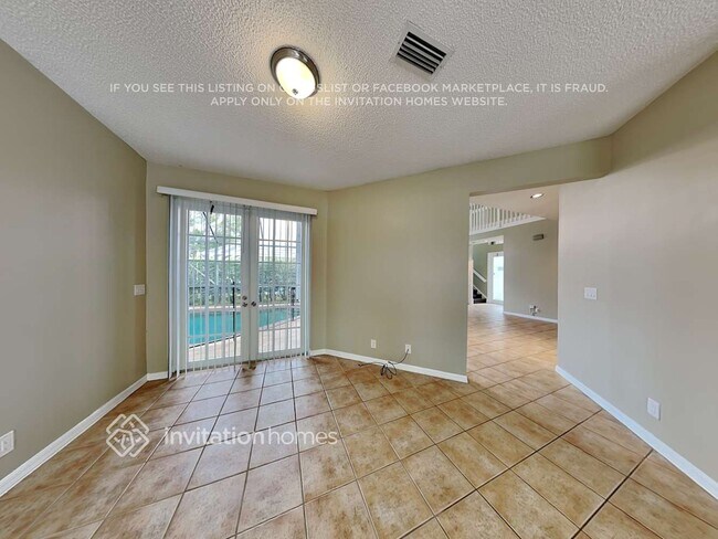 Foto del edificio - 6111 NW 58th Way