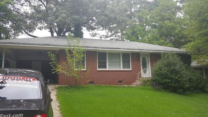 Primary Photo - 3BR Brick Ranch Home, Total Electric