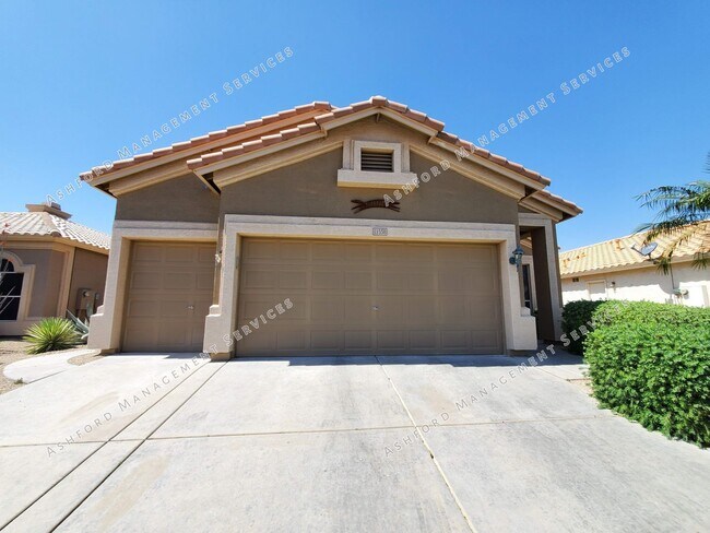 Foto del edificio - COYOTE LAKES BEAUTIFUL VIEW OF GOLF COURSE/NOT AGE RESTRICTED**NO TENANT FEES