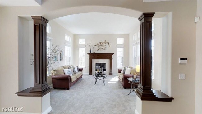 Foto del edificio - 7042 Heron Cir