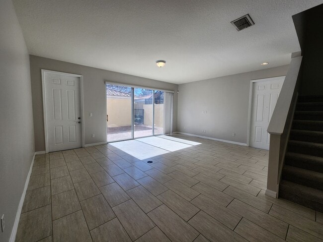 Foto del edificio - Beautiful LAKE NONA 3 Bedroom, 3 Bathroom ...