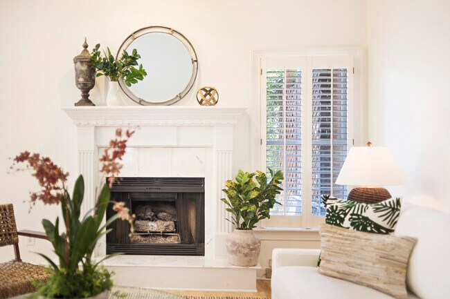 Foto del edificio - 1900 Monroe Dr NE