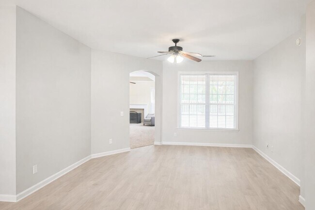 Foto del edificio - 9524 Helmsley Cir