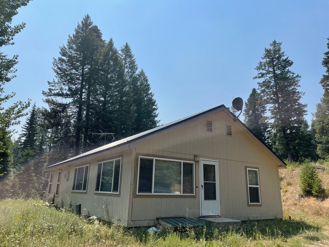 2147 Lydia Dr, Donnelly, ID 83615 House Rental in Donnelly, ID