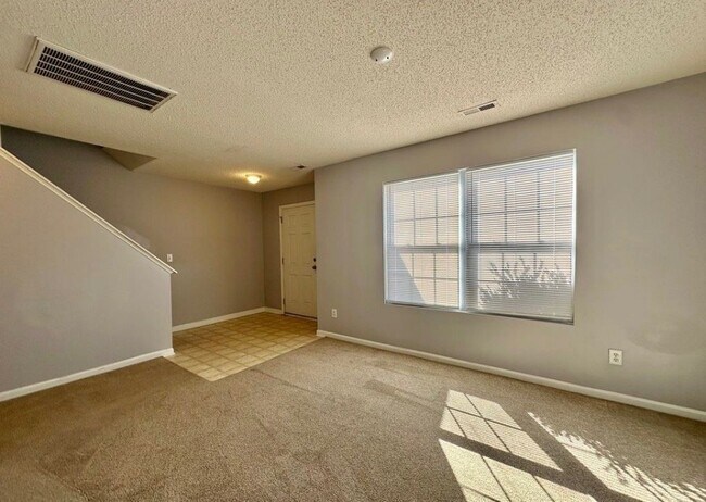 Foto del edificio - 5787 Dove Point Dr SW