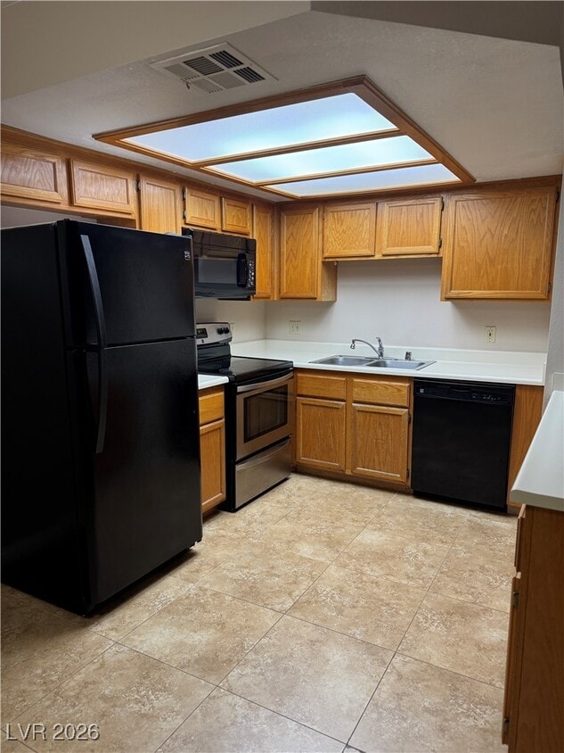 Building Photo - 304 S Buffalo Dr