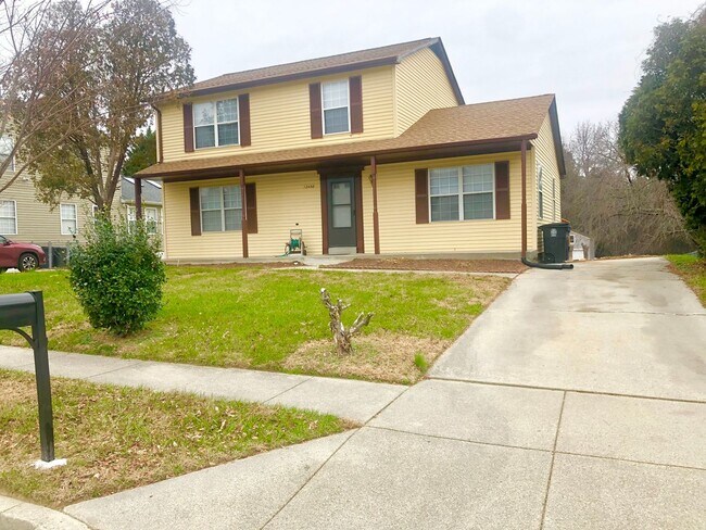 Foto del edificio - Spacious 3 Bedroom Single Family Home in B...